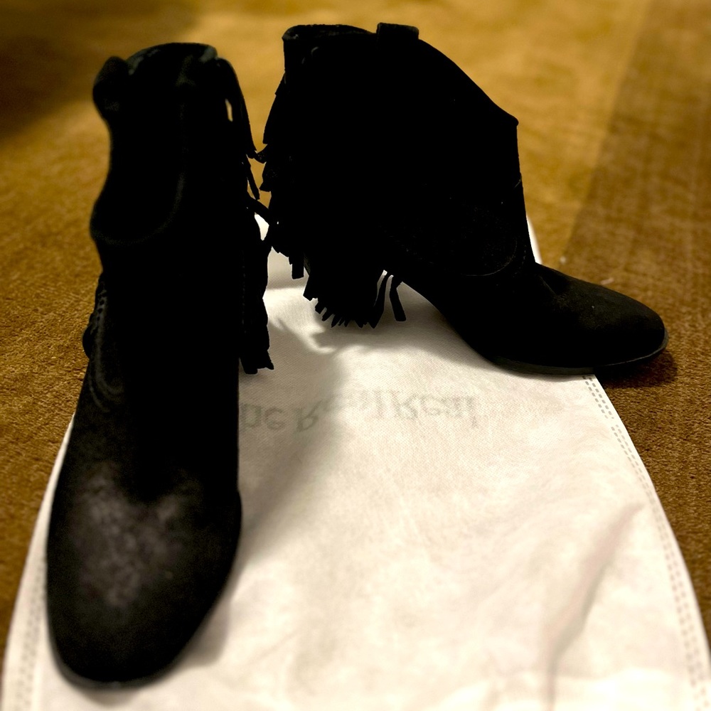 Belle by Sigerson Morrison Black Suede Fringed Booties